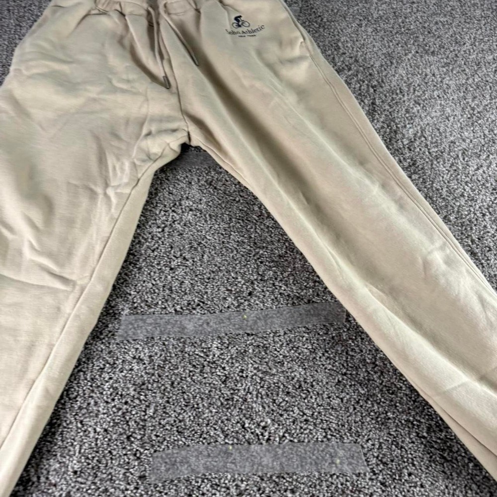 Abercrombie & Fitch Soho Athletic New York Fleece Relaxed Joggers Tan Mens L